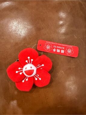 Authentic Takashi Murakami Flower Keychain from Coffee Zingaro, Japan (Seasonal)